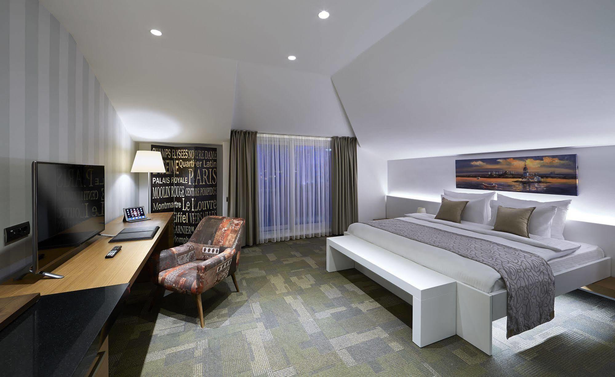 มิลพอร์ต โฮเต็ล เลเวนต์ อิสตันบูล Hotel ภายนอก รูปภาพ